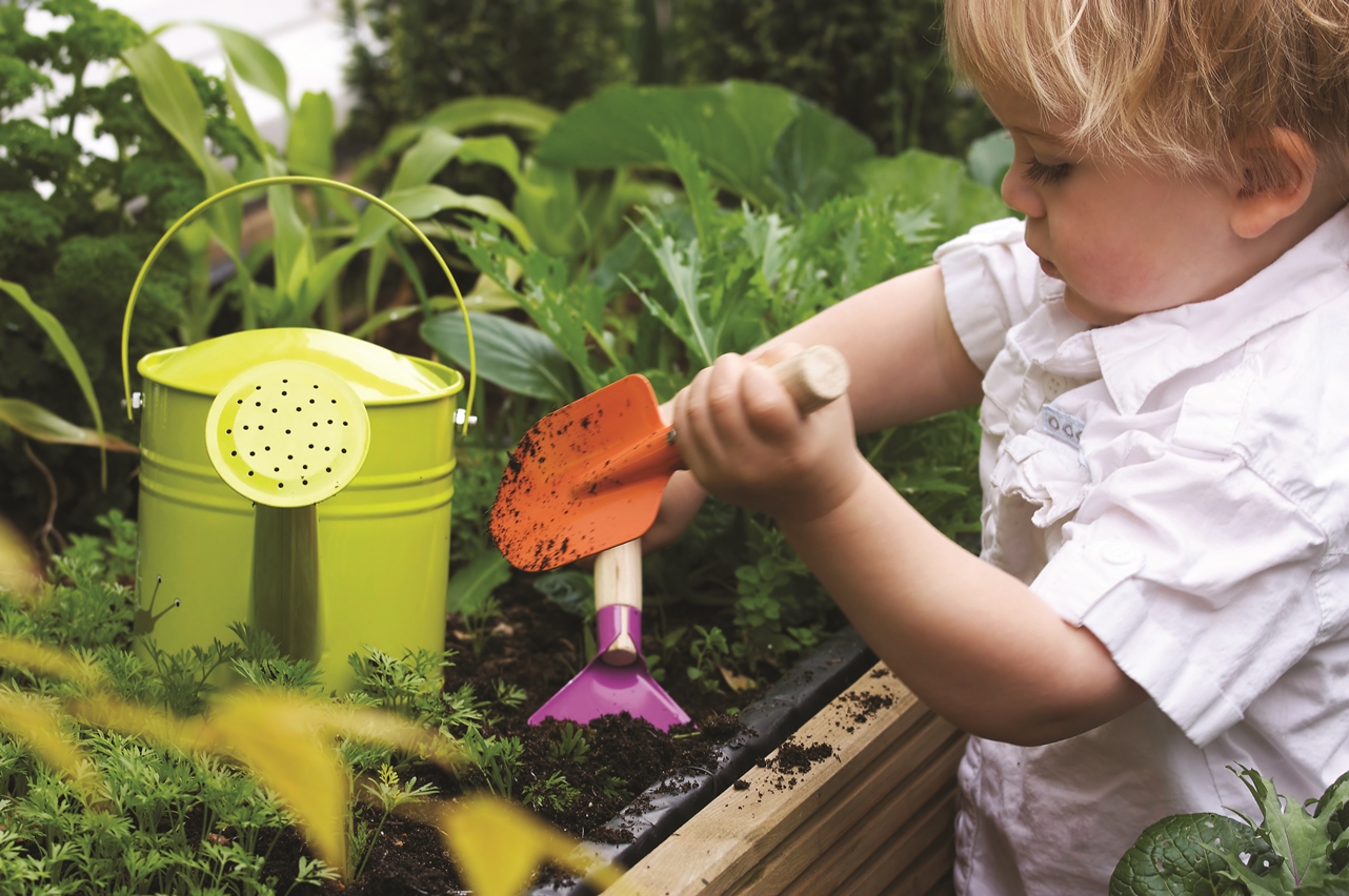 Child Gardening